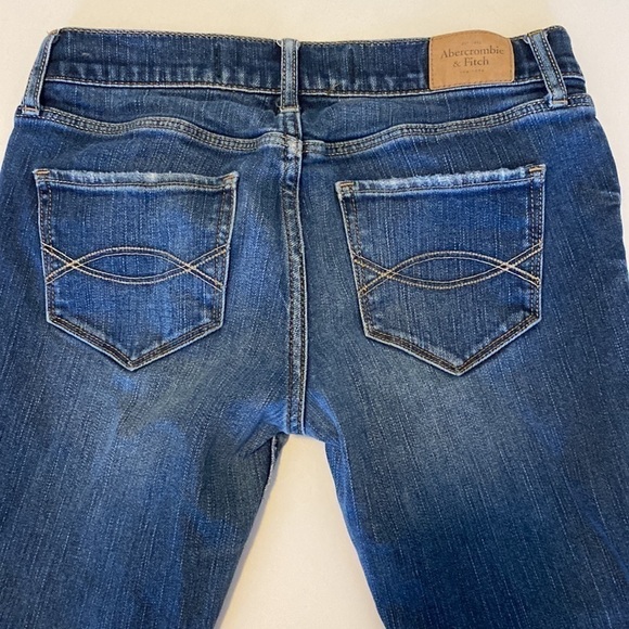 Abercrombie and Fitch stretch straight legs 26/31 - Picture 5 of 9